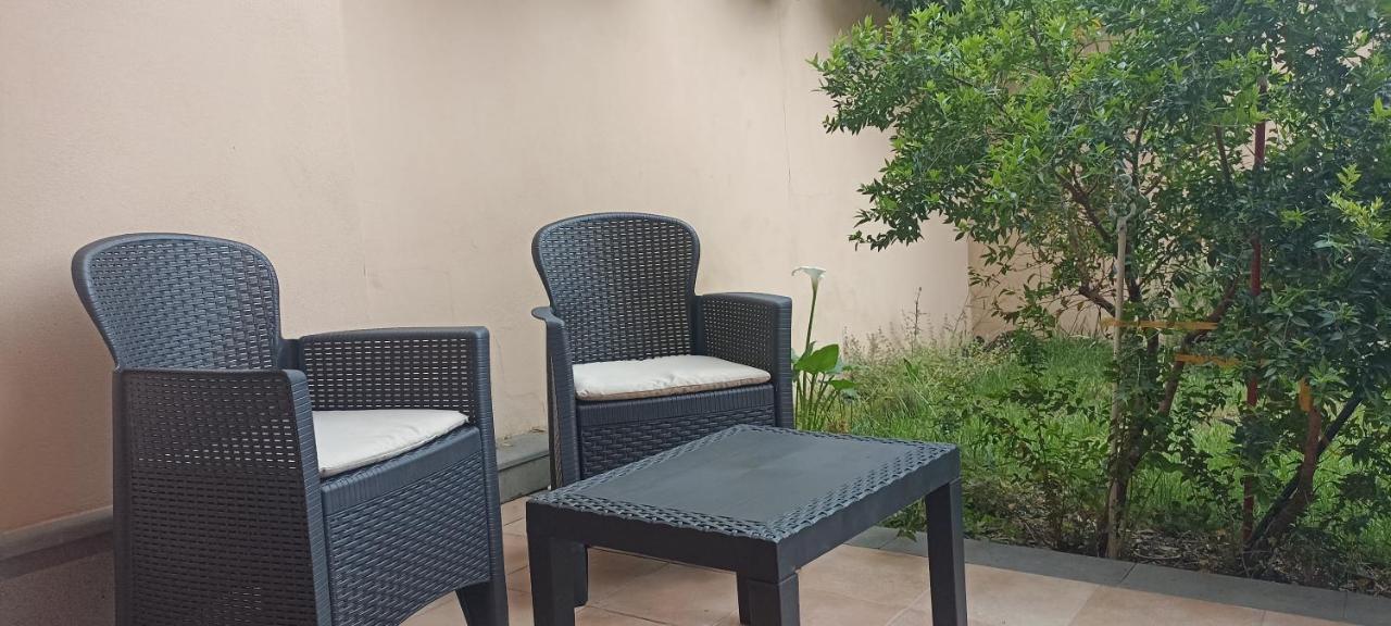 Apartamento Casa Lilla 1 E 2 Oristano Exterior foto