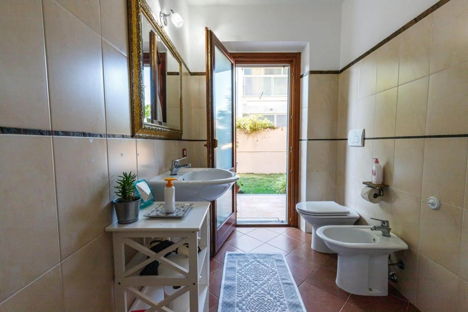 Apartamento Casa Lilla 1 E 2 Oristano Habitación foto