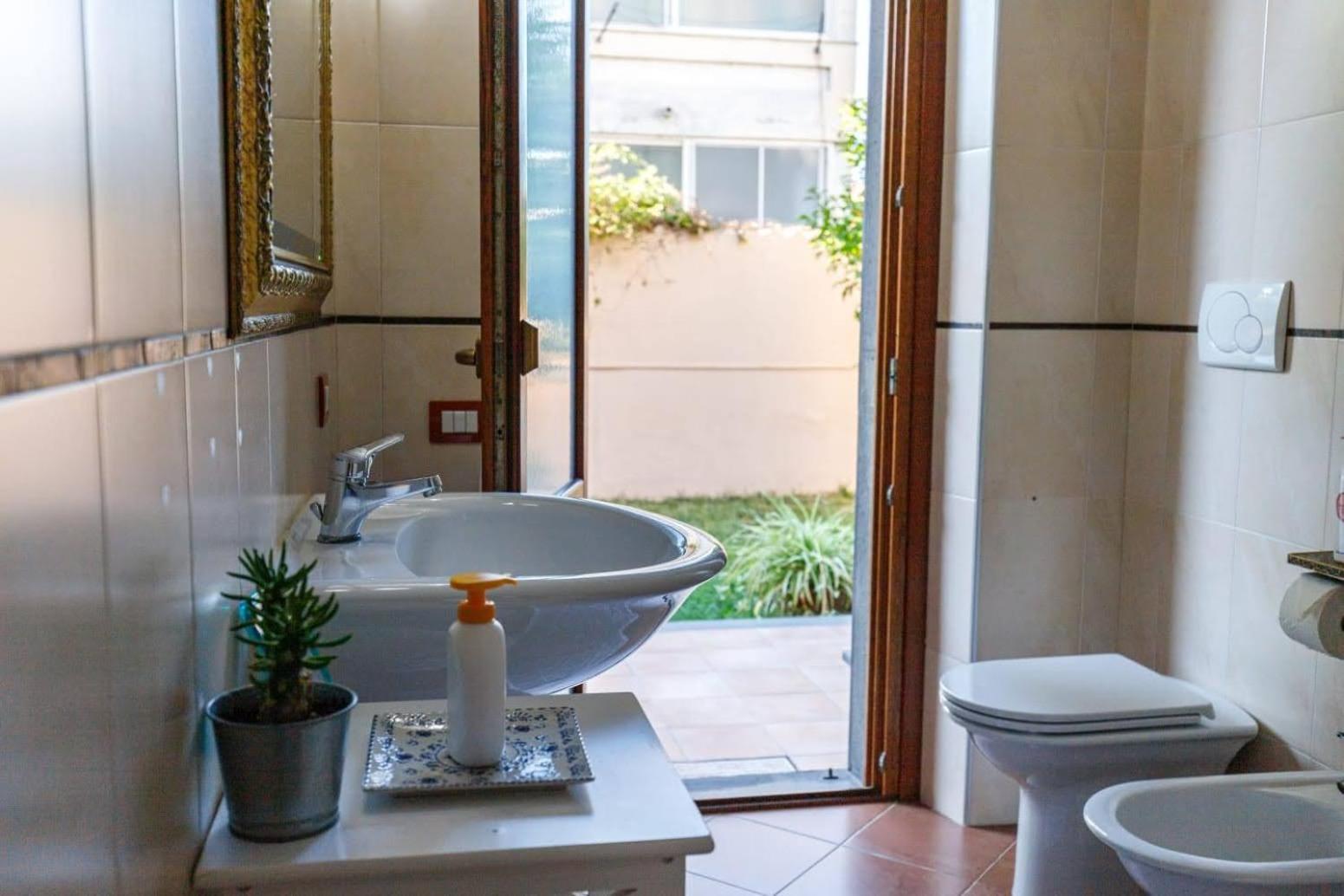 Apartamento Casa Lilla 1 E 2 Oristano Habitación foto